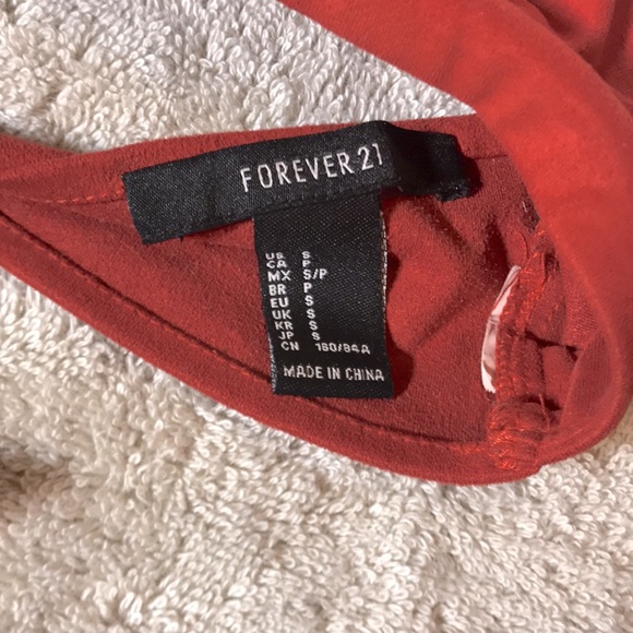 Beach 🏝 Bundle Abercrombie, American Eagle, Suede Top, Woden Handle Clutch… - Picture 4 of 13